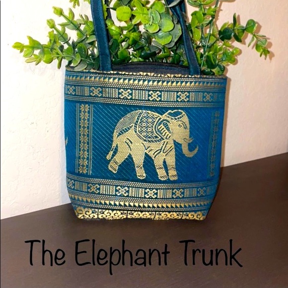 Welcome to The Elephant Trunk! - Picture 1 of 1